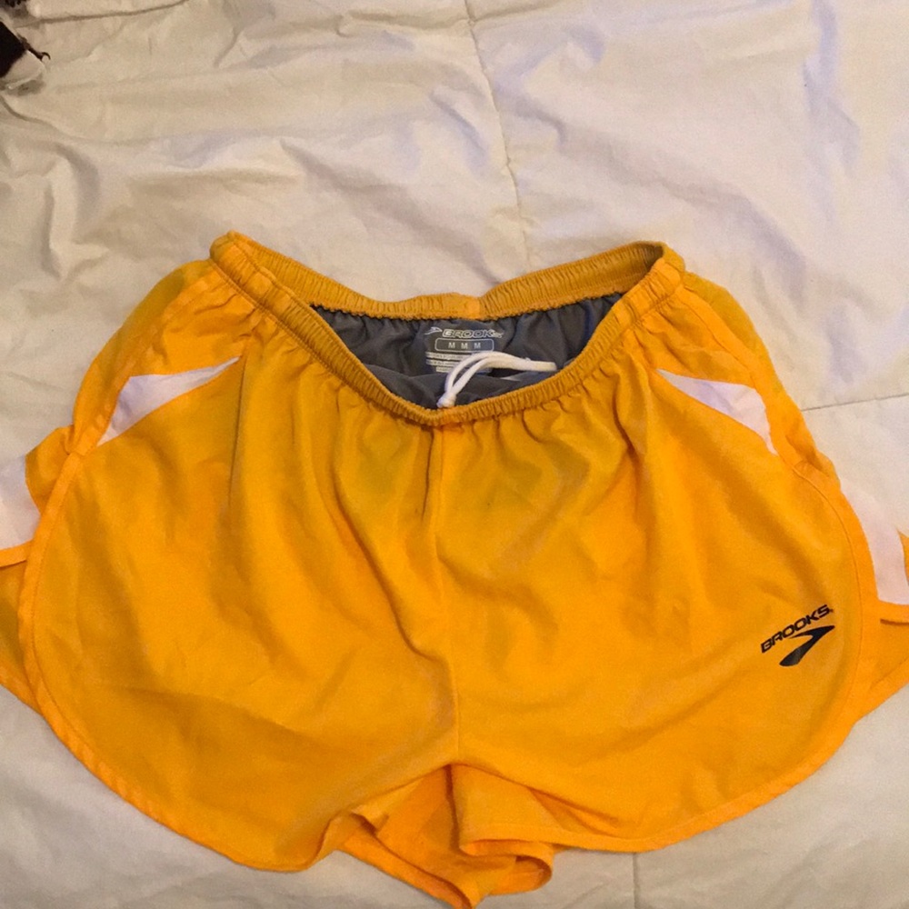 Brooks running shorts, medium